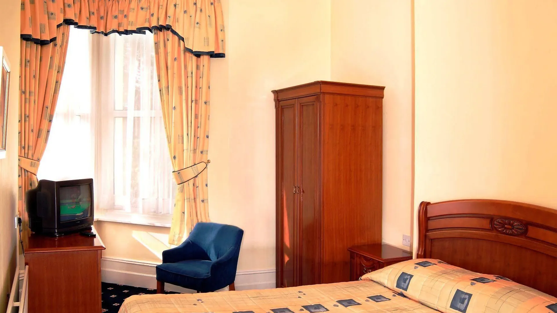 ***  New Westcliff Hotel Bournemouth United Kingdom